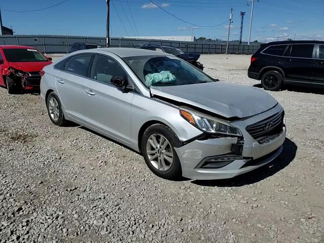 2015 Hyundai Sonata Se VIN: 5NPE24AF8FH209881 Lot: 82408595