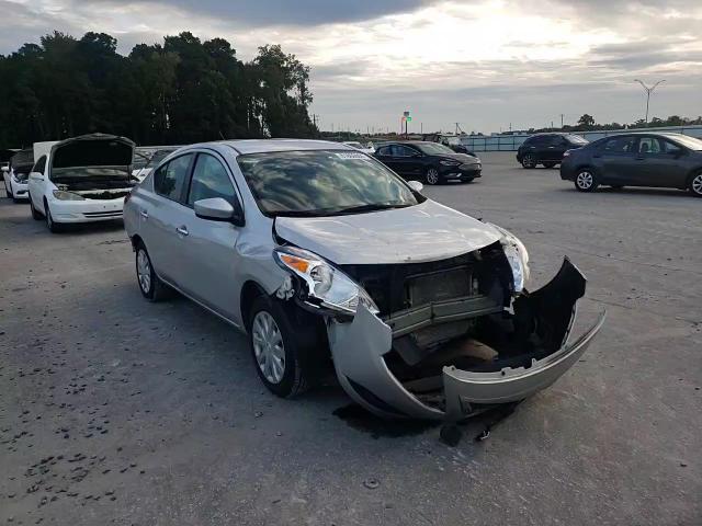 2019 Nissan Versa S VIN: 3N1CN7APXKL866140 Lot: 81866055