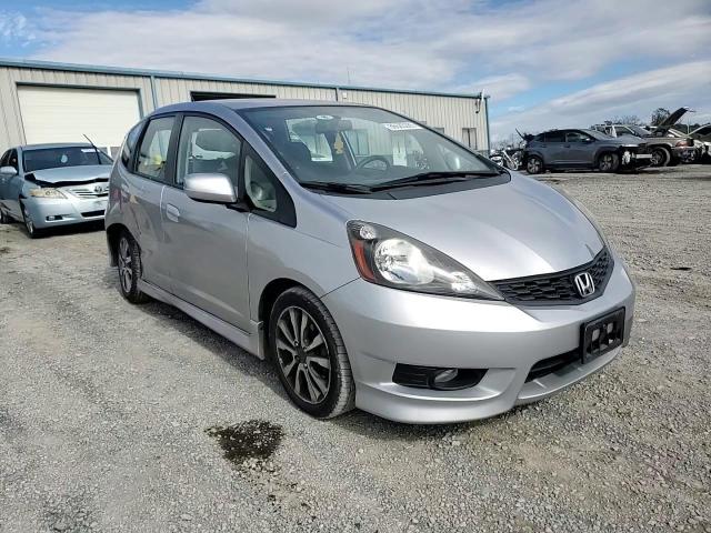 2013 Honda Fit Sport VIN: JHMGE8H53DC051266 Lot: 86685285