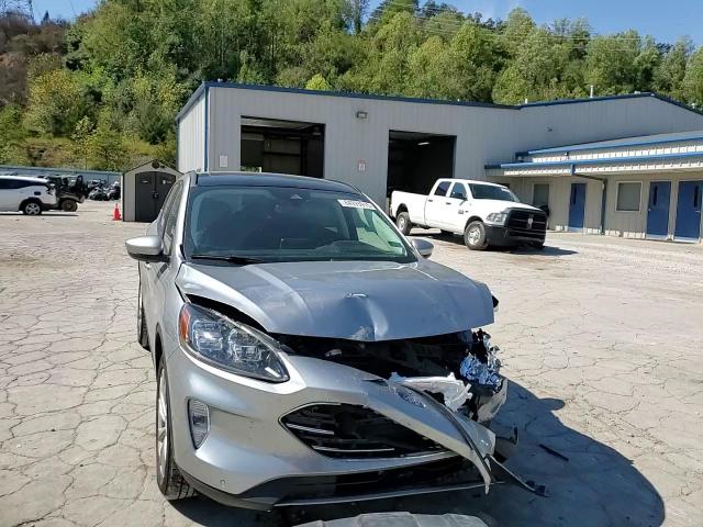 2022 Ford Escape Titanium VIN: 1FMCU9J96NUA29145 Lot: 84993915