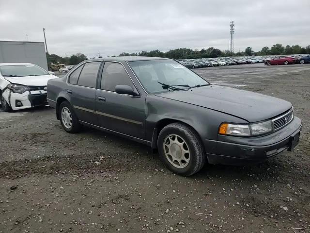 1992 Nissan Maxima Gxe VIN: JN1HJ01F5NT008400 Lot: 82392595