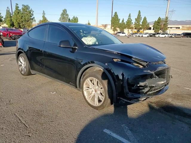 2023 Tesla Model Y VIN: 7SAYGAEE3PF833606 Lot: 87250475