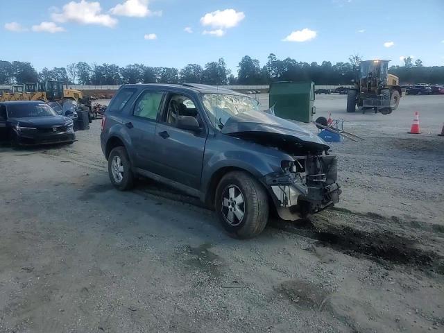 2010 Ford Escape Xls VIN: 1FMCU0C76AKA52471 Lot: 82342015