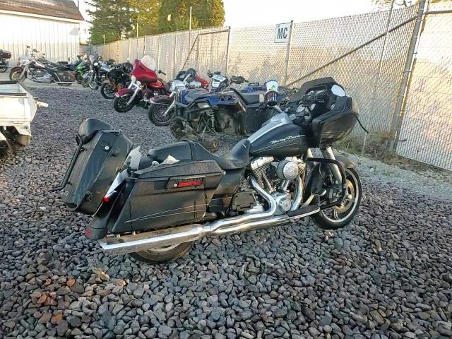 2013 Harley-Davidson Fltrx Road Glide Custom VIN: 1HD1KHM1XDB668736 Lot: 82342235