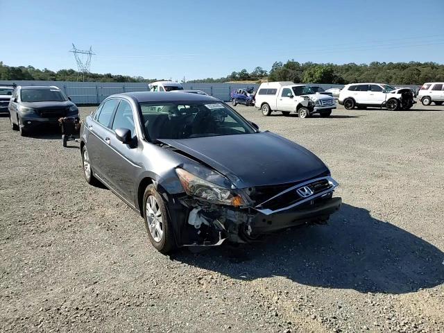 2010 Honda Accord Lxp VIN: 1HGCP2F46AA085597 Lot: 82365265