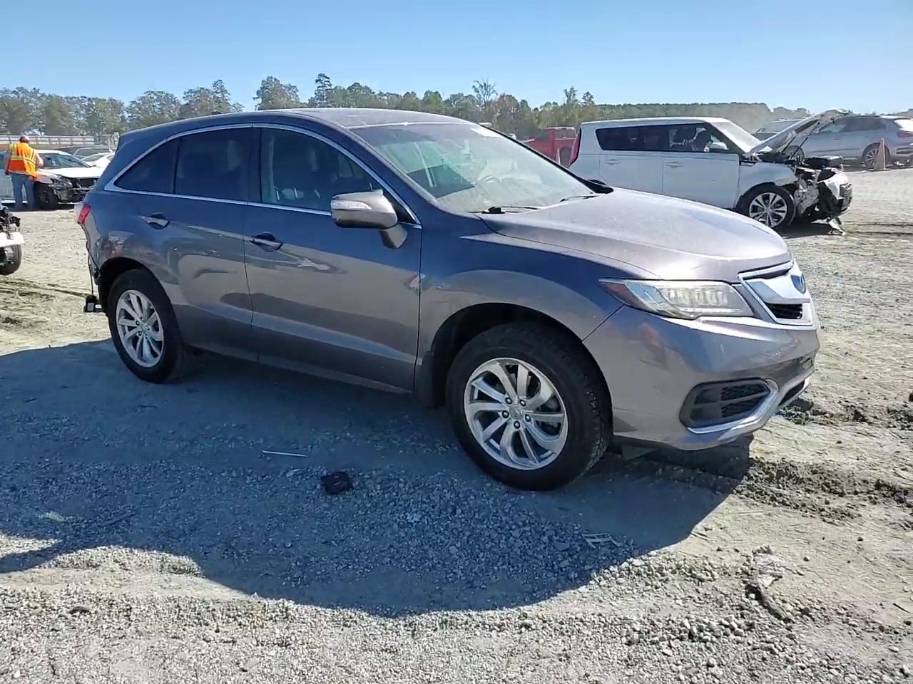 Фото: 5J8TB3H53HL006900