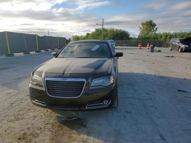 2013 Chrysler 300 S VIN: 2C3CCABG0DH518684 Lot: 82187535