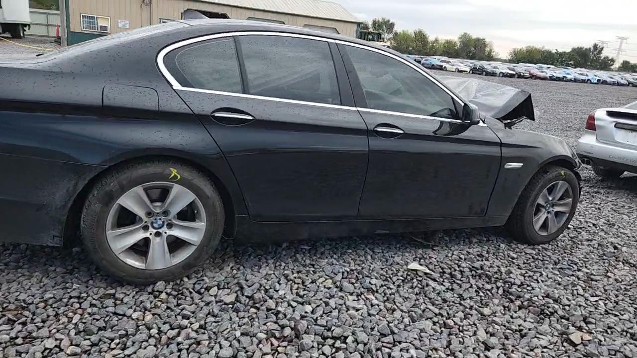 Фото: WBAXH5C52DDW14474