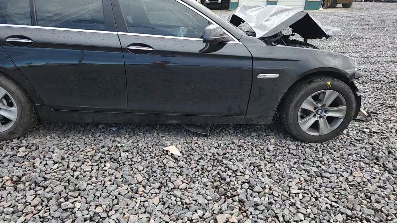 Фото: WBAXH5C52DDW14474