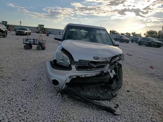 2013 Kia Soul VIN: KNDJT2A51D7764194 Lot: 85675175