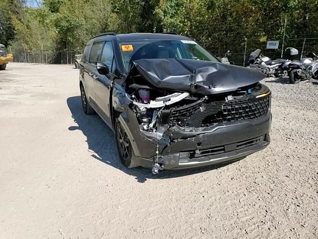 2025 Kia Carnival Sx VIN: KNDNE5KA2S6070545 Lot: 81946475