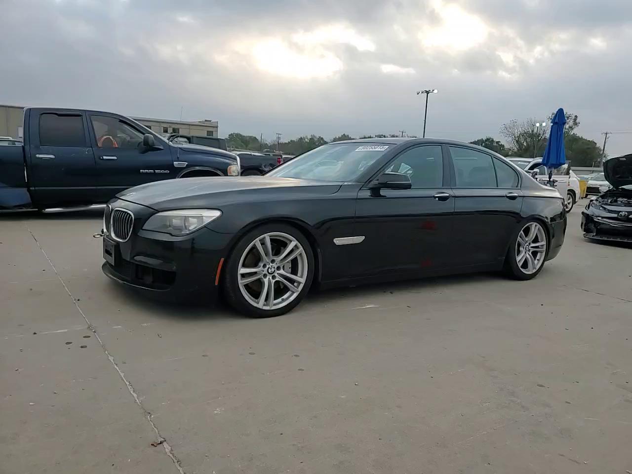 Фото: WBAYA6C5XED144517