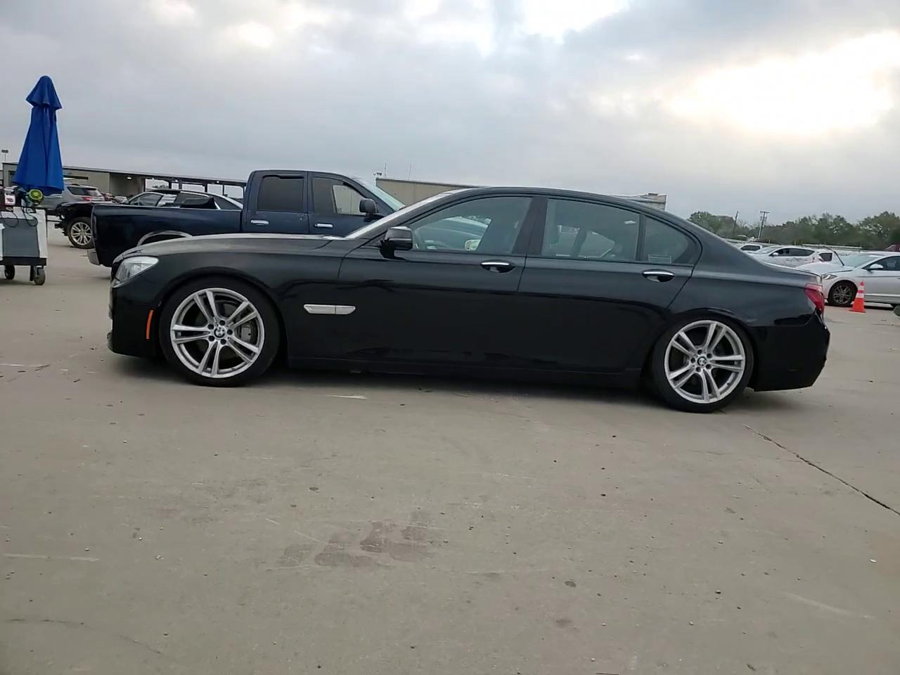 Фото: WBAYA6C5XED144517