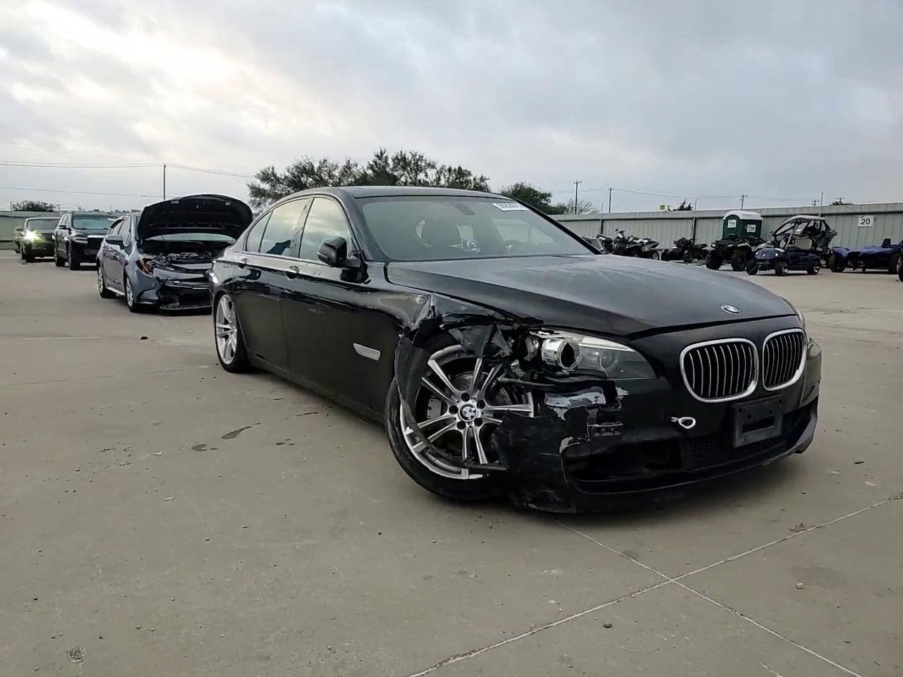 Фото: WBAYA6C5XED144517