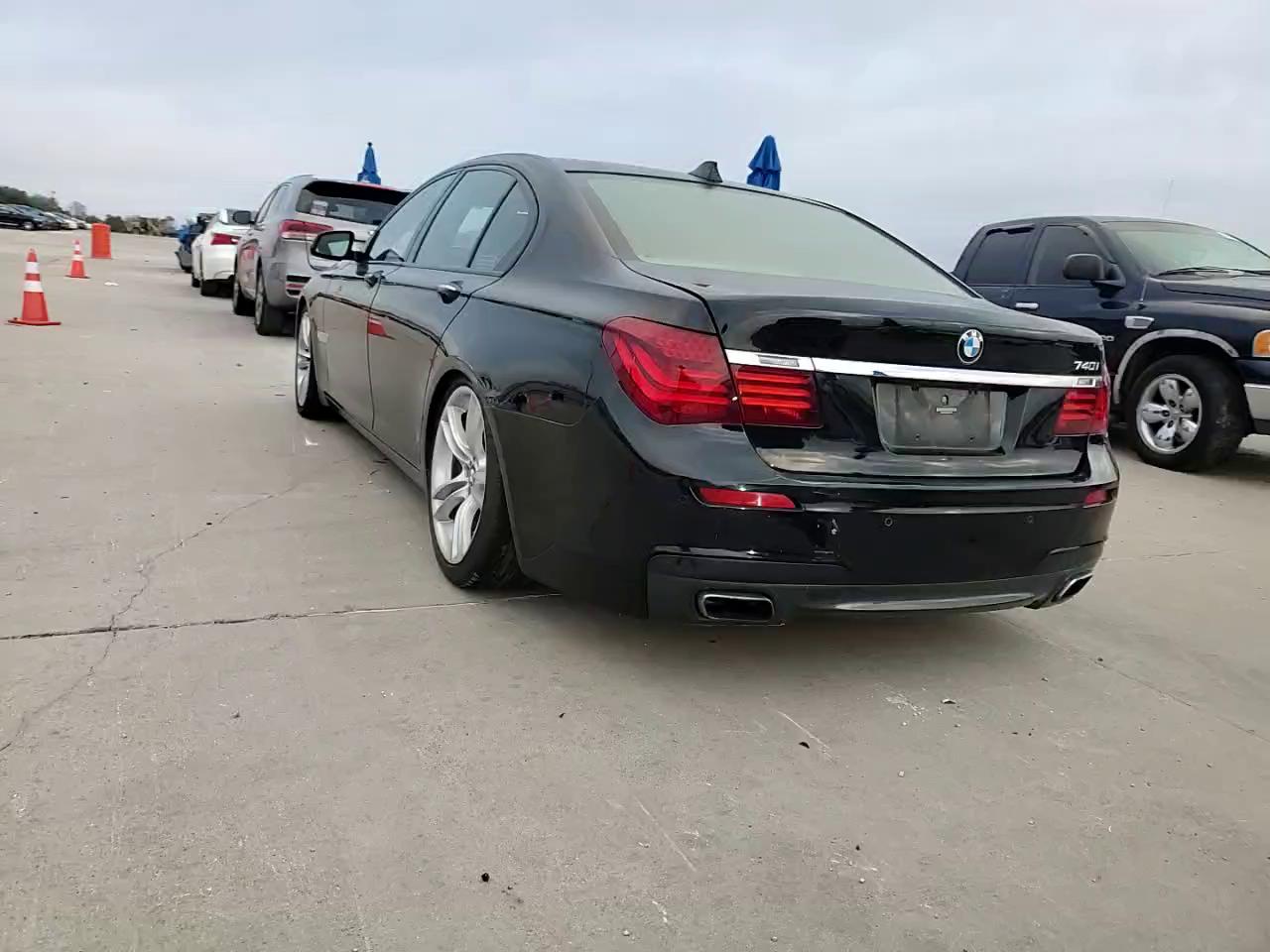 Фото: WBAYA6C5XED144517