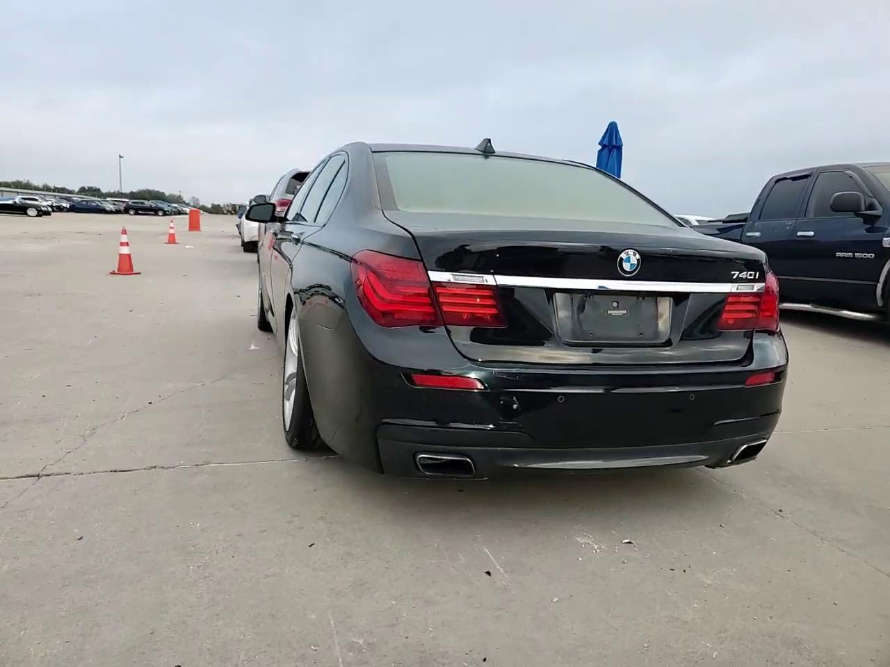 Фото: WBAYA6C5XED144517