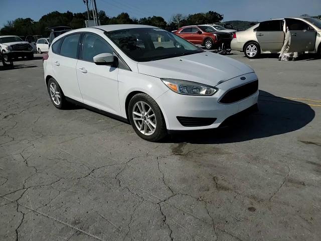 2016 Ford Focus Se VIN: 1FADP3K29GL281162 Lot: 82221565