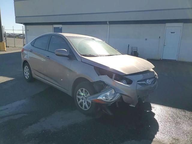 2014 Hyundai Accent Gls VIN: KMHCT4AE4EU628533 Lot: 82284465