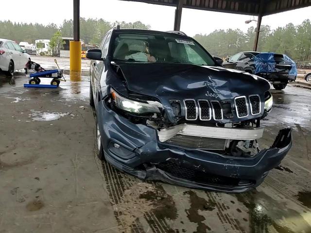 2019 Jeep Cherokee Latitude VIN: 1C4PJLCXXKD439773 Lot: 90417455