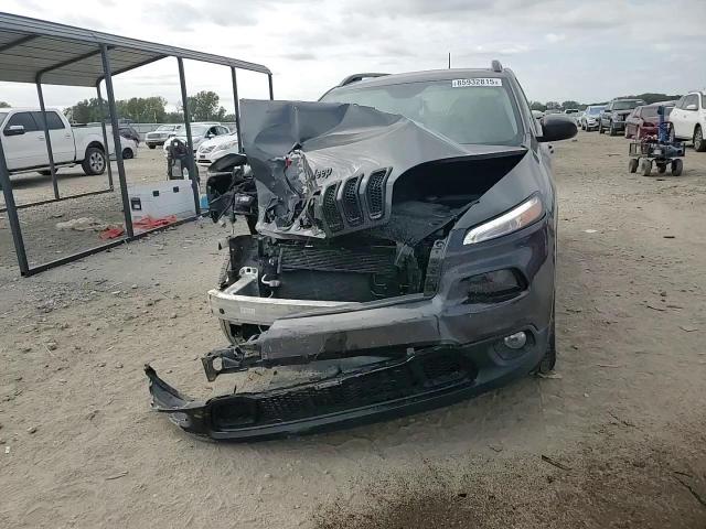 2016 Jeep Cherokee Latitude VIN: 1C4PJMCBXGW192809 Lot: 85932815