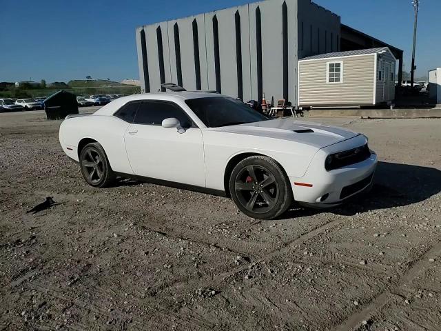 2018 Dodge Challenger Sxt VIN: 2C3CDZAG8JH294458 Lot: 82555015