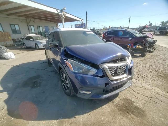 2018 Nissan Kicks S VIN: 3N1CP5CUXJL527121 Lot: 82233925