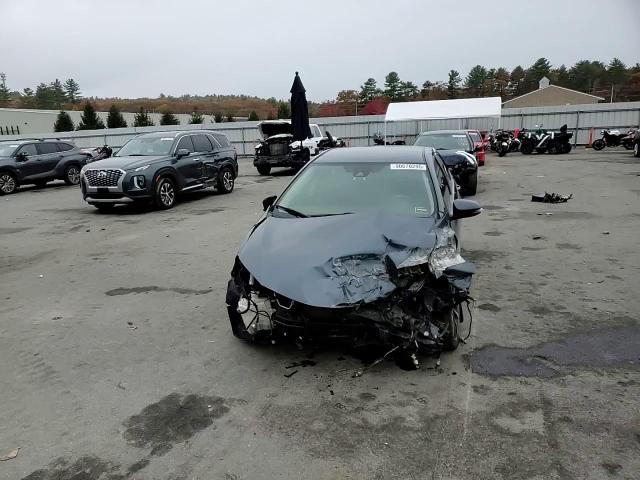 2018 Toyota Corolla L VIN: 2T1BURHE0JC049112 Lot: 90670295