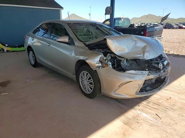 2017 Toyota Camry Le VIN: 4T1BF1FK8HU659031 Lot: 81952565