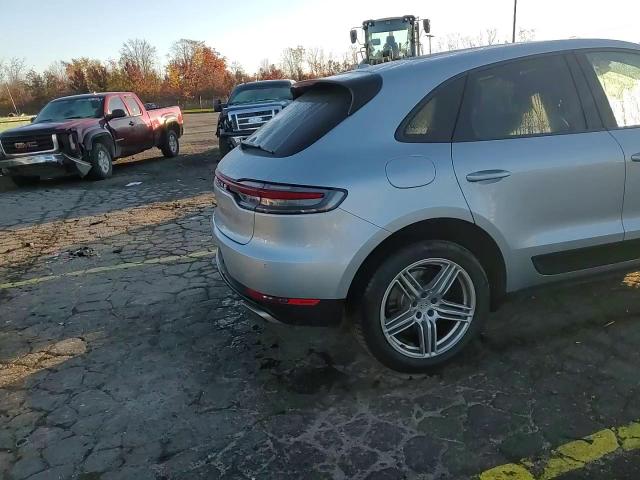 2019 Porsche Macan VIN: WP1AA2A53KLB02139 Lot: 89918895