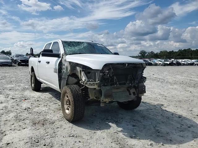 2018 Ram 2500 St VIN: 3C6UR5CJ1JG283828 Lot: 82268885