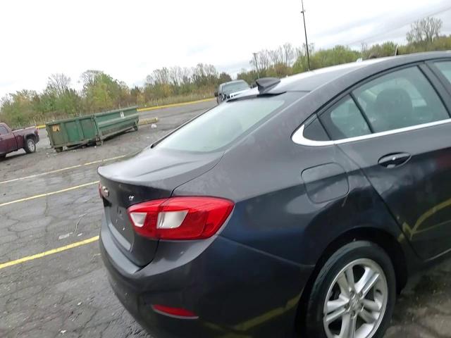 2017 Chevrolet Cruze Lt VIN: 1G1BE5SM4H7119513 Lot: 85364385