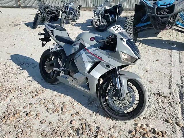 2025 Honda Cbr600 Rr VIN: JH2PC40H3SK200193 Lot: 82520675