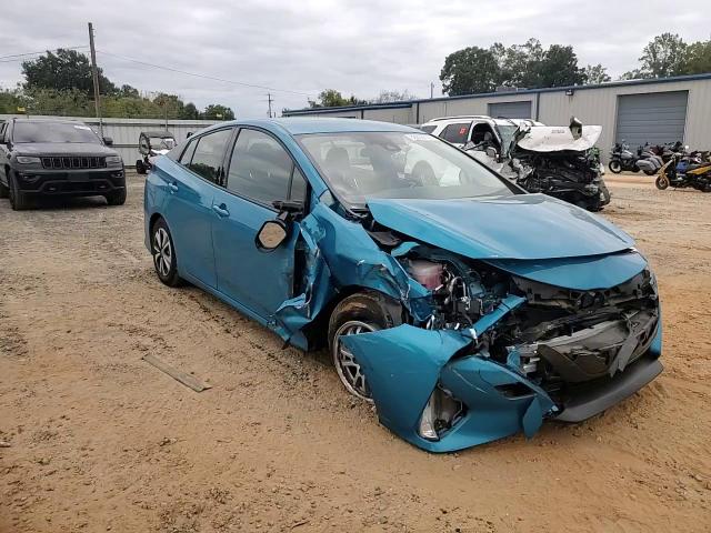 2017 Toyota Prius Prime VIN: JTDKARFP0H3048087 Lot: 82259765