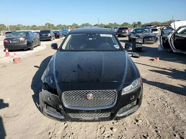 2017 Jaguar Xf Premium VIN: SAJBD4BVXHCY43289 Lot: 87180105