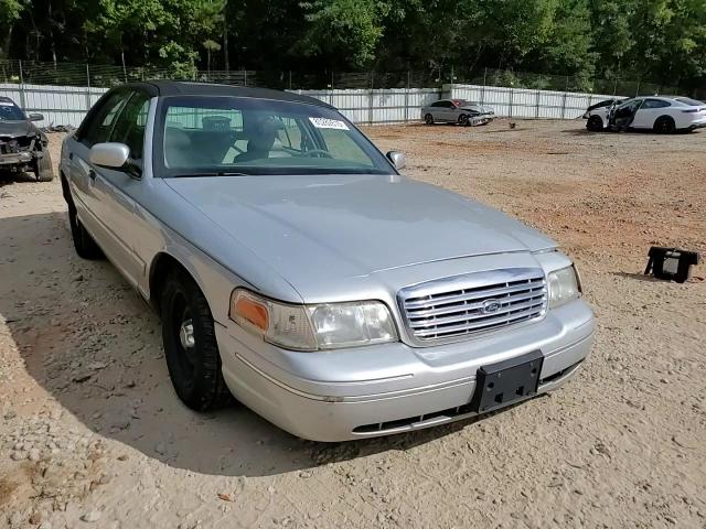 2000 Ford Crown Victoria VIN: 2FAFP73W2YX151021 Lot: 85282615