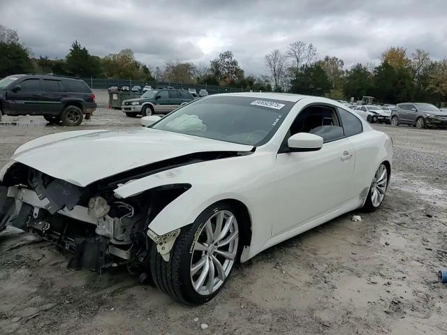 2008 Infiniti G37 Base VIN: JNKCV64E68M131010 Lot: 90692975