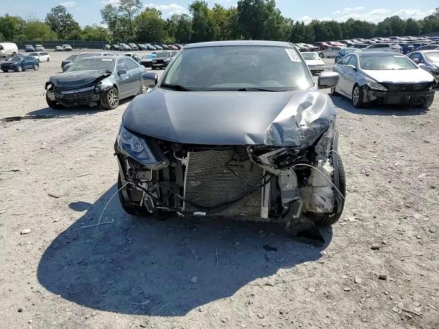 2017 Nissan Rogue Sport S VIN: JN1BJ1CR9HW111289 Lot: 81978935