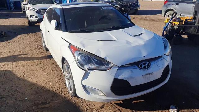 2013 Hyundai Veloster VIN: KMHTC6AD5DU121495 Lot: 84990555