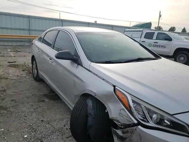 2017 Hyundai Sonata Se VIN: 5NPE24AF2HH520550 Lot: 85594225