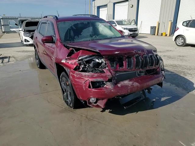 2018 Jeep Cherokee Latitude VIN: 1C4PJLCB0JD621159 Lot: 86636905
