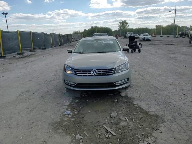 2013 Volkswagen Passat Sel VIN: 1VWCH7A39DC056768 Lot: 82265965