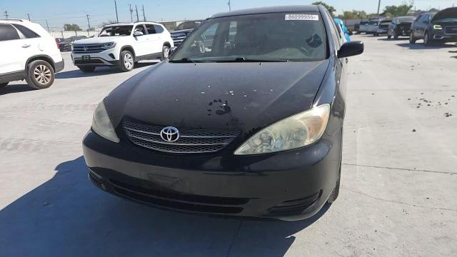 2004 Toyota Camry Le VIN: 4T1BE32K24U330582 Lot: 86099955