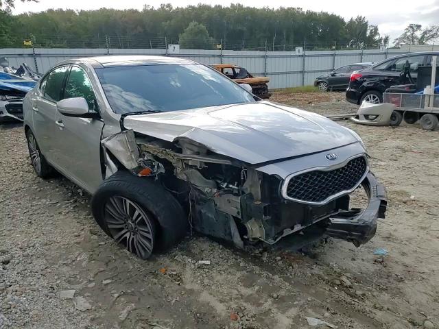2015 Kia Cadenza Premium VIN: KNALN4D71F5170082 Lot: 84758225