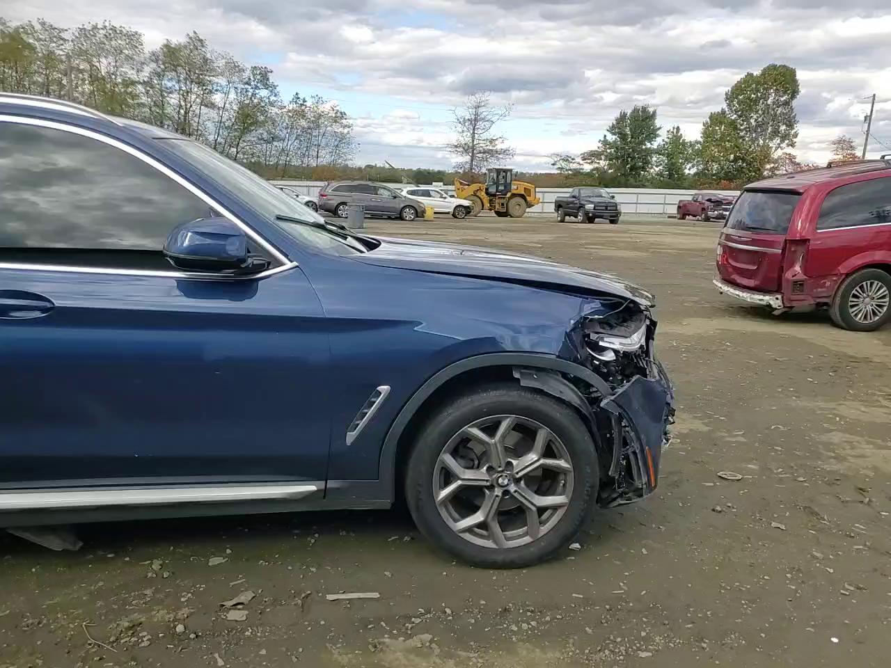 Фото: 5UXTY5C01M9F66332