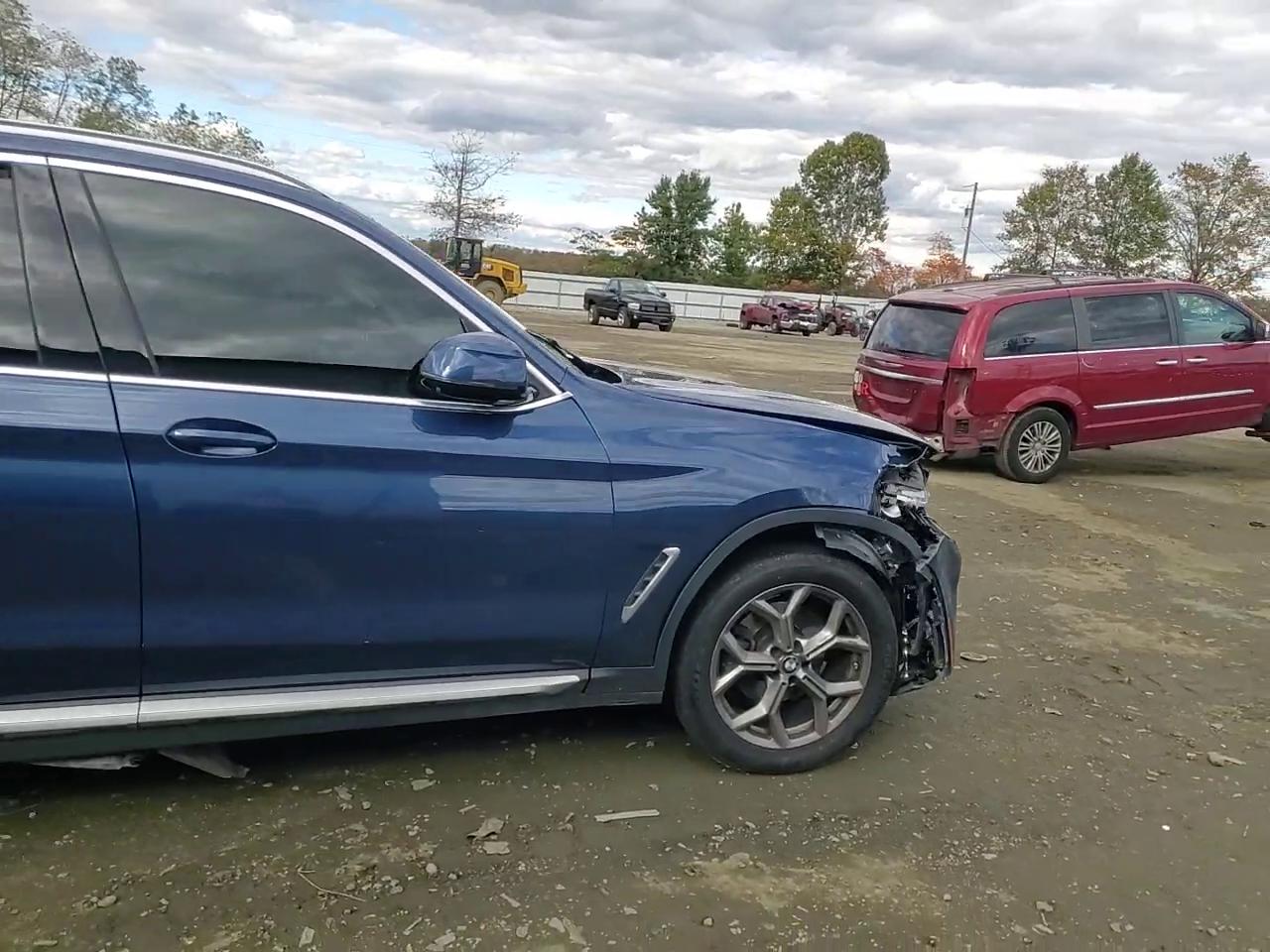 Фото: 5UXTY5C01M9F66332