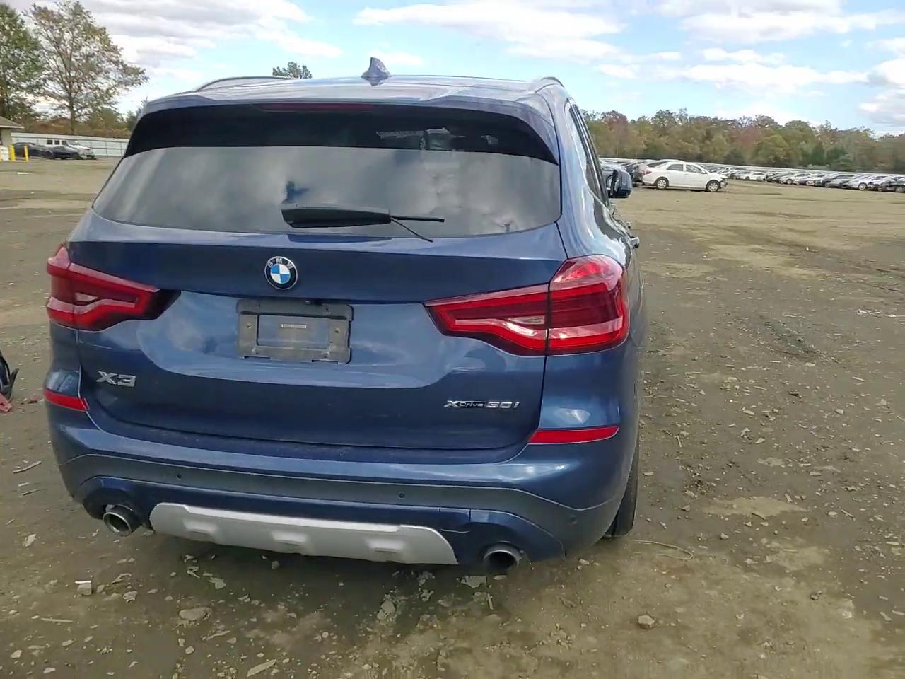 Фото: 5UXTY5C01M9F66332