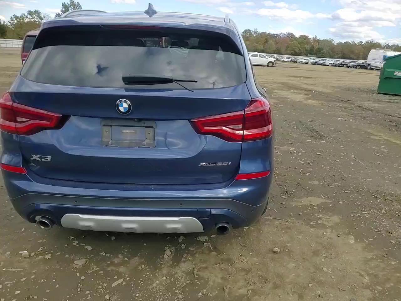 Фото: 5UXTY5C01M9F66332