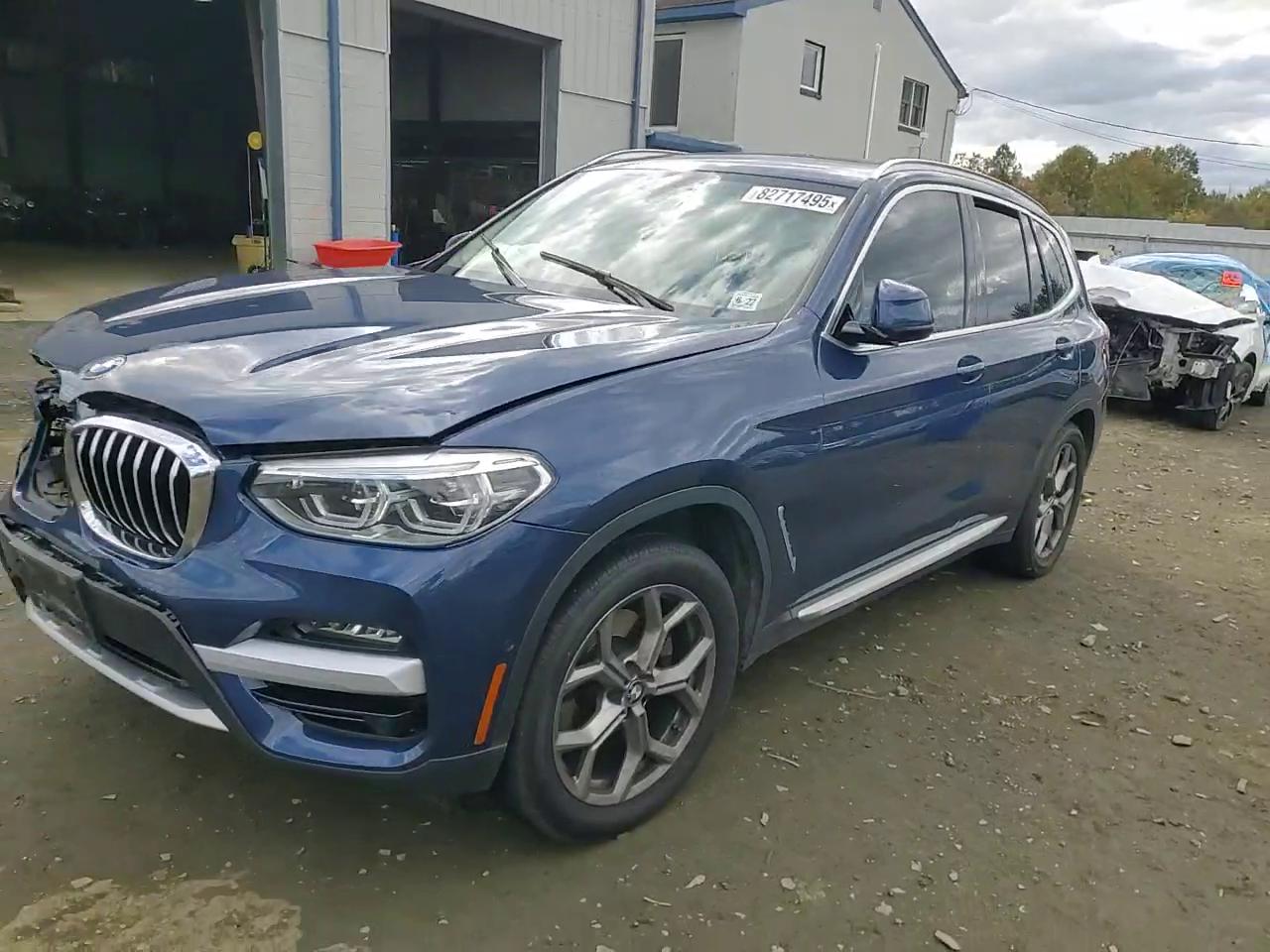 Фото: 5UXTY5C01M9F66332