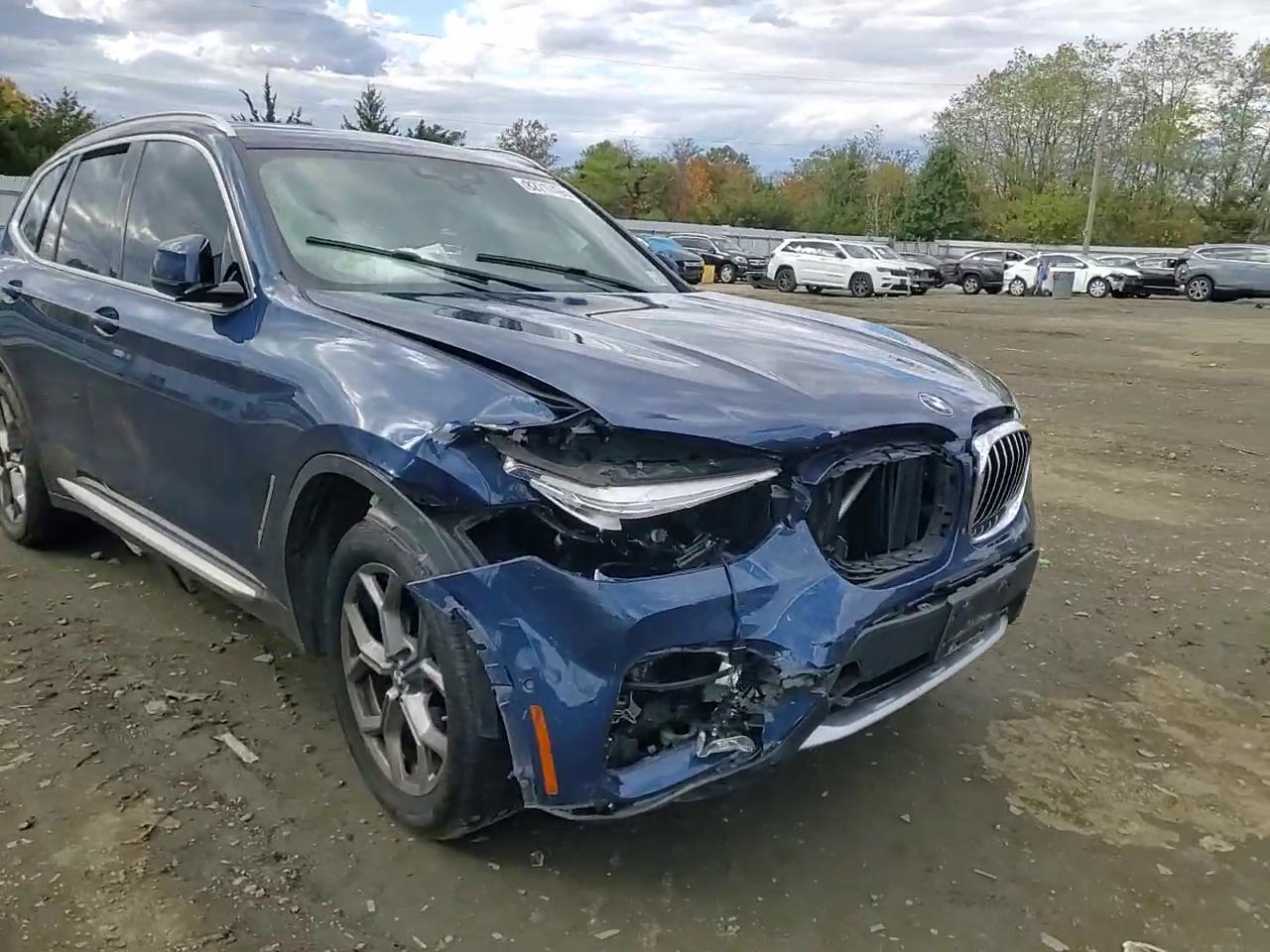 Фото: 5UXTY5C01M9F66332