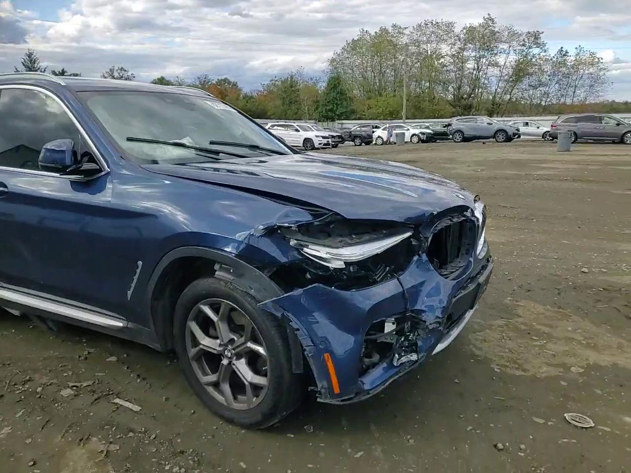 Фото: 5UXTY5C01M9F66332